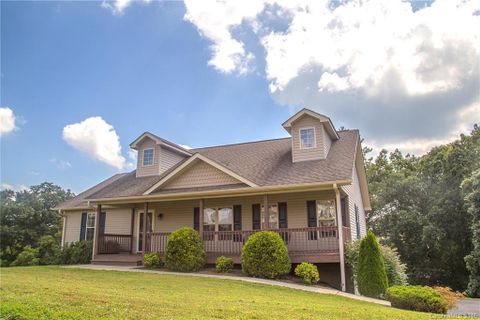 305 Hosta Court