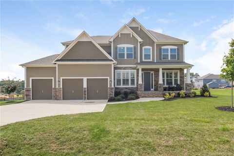 125 Rockridge Pointe Drive