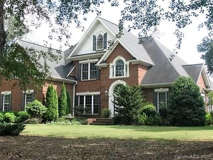 100 Fox Ridge Drive sold home in Hunters Pointe, Shelby, NC