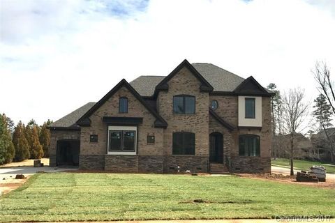 1102 Veramonte Drive sold home in Quintessa, Wesley Chapel, NC