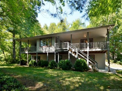 115 Indian Woods Trail sold home in Wildwood Heights, Laurel Park, NC