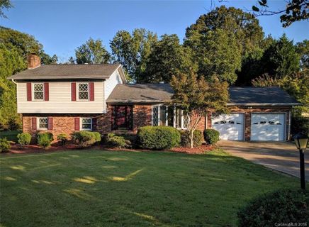 1454 Hathaway Drive 33