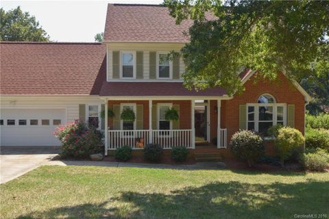 325 Southfork Drive