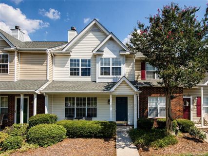 2211 Cigar Court