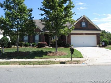 105 Pine Lake Drive