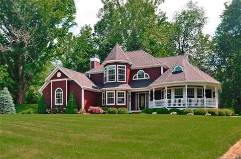 Previously sold for $405,000