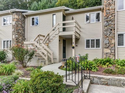 560 Britton Creek Drive