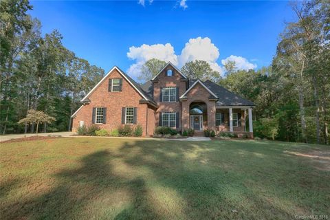 1092 Shawnee Trail