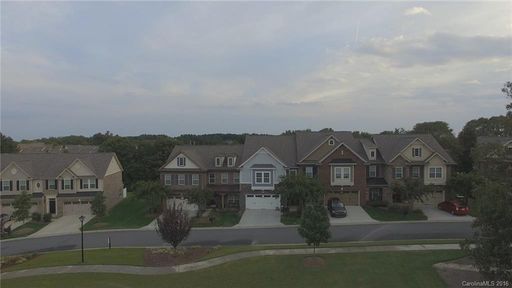 16434 Hawfield Woods Lane na