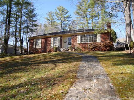 906 Sylvan Boulevard 22