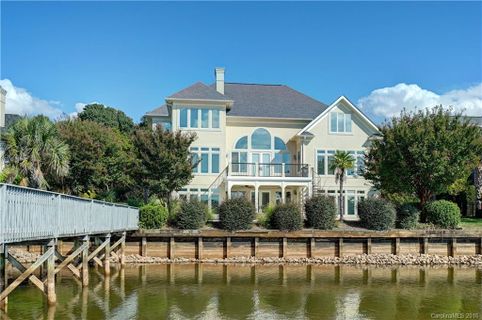 3495 Governors Island Drive 35