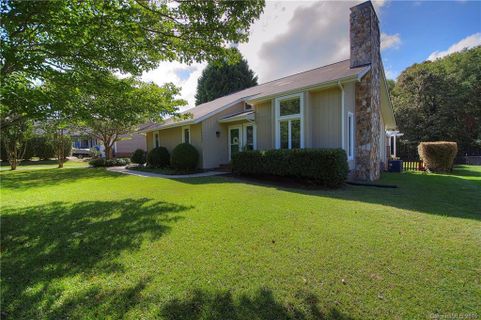 19400 Yachtman Drive sold home in Yachtman Shores, Cornelius, NC