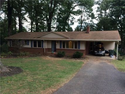 112 Ruby Lane