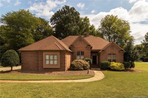 1243 Greenside Drive