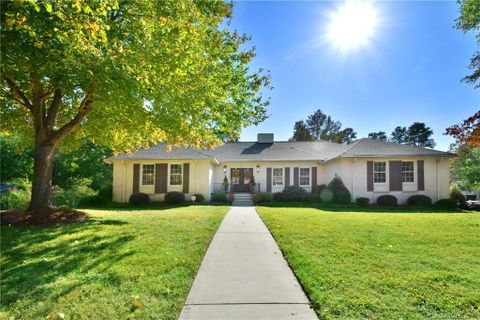 800 Woodhaven Street
