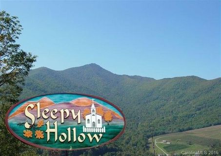 Lot 17 Legend Road sold home in Sleepy Hollow, Waynesville, NC