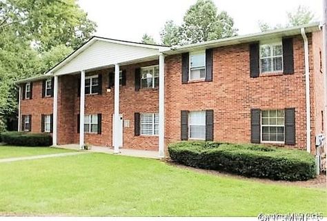 102 Falling Waters Road