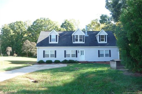 5398 Woodland Glade Court #6