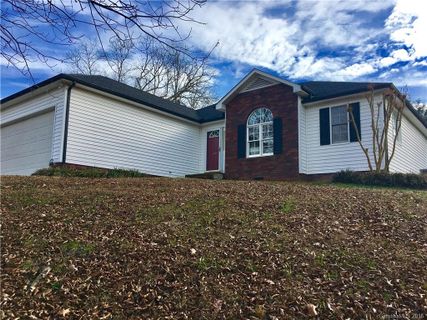 494 Meadowlark Circle