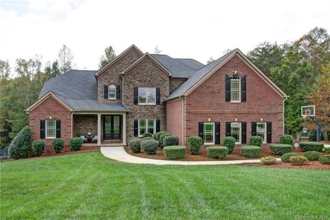 180 Riverchase Lane