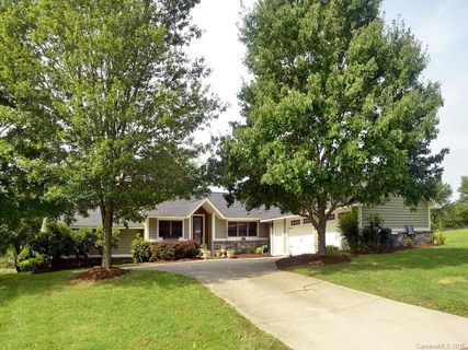 1120 Cane Creek Road sold home in Cane Creek Ranch, Fletcher, NC