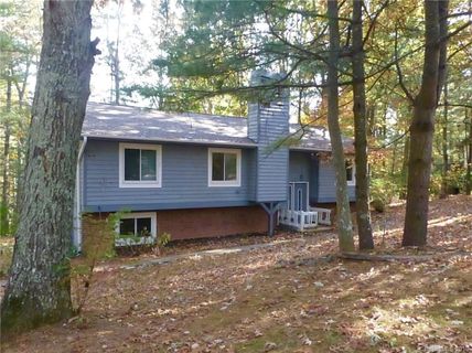 11 Maybury Court sold home in Brookwood, Arden, NC