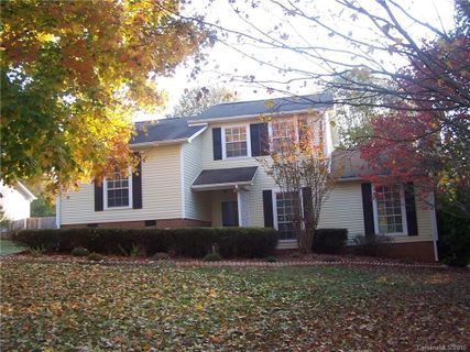 606 Pebblestone Court