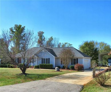 709 Sagrada Drive
