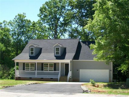 2045 Roadrunner Road