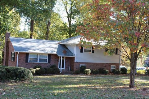 2219 Mary Ann Drive