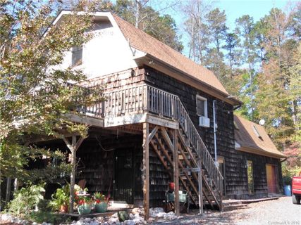 160 Mountain View Lane