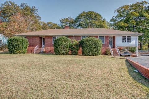 710 Laurel Lane