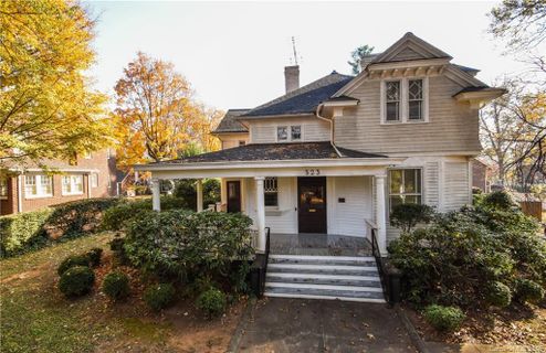 523 Walnut Street