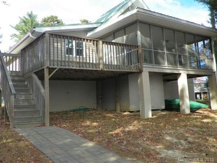 756 Pinehaven Drive