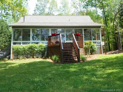 120 Shoreline Drive sold home in Lake Shore Estates, Badin Lake, NC