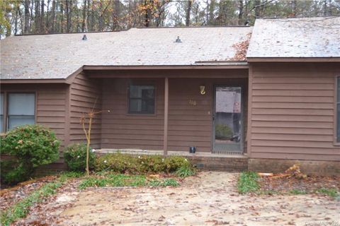 110 Foxwood Village Drive sold home in Foxwood Village, Fort Mill, SC