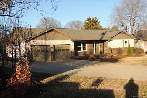 114 Brockway Drive