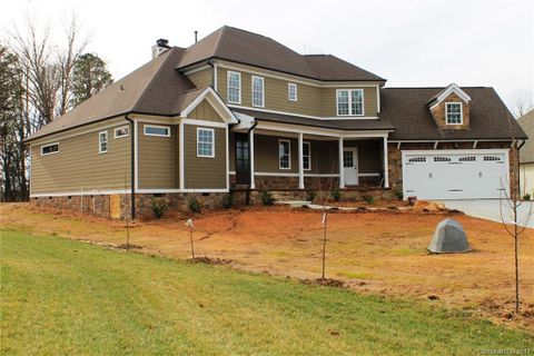 735 Arrow Point Lane