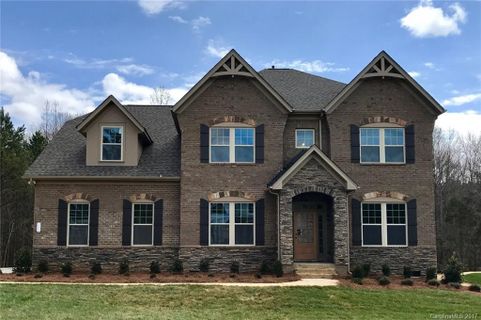 3008 Chalet Lane
