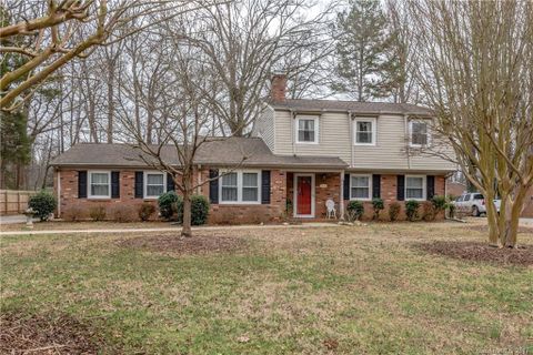 7618 Rolling Hill Road