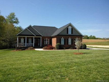 924 Clear Creek Circle sold home in Arbor Ridge, Lincolnton, NC