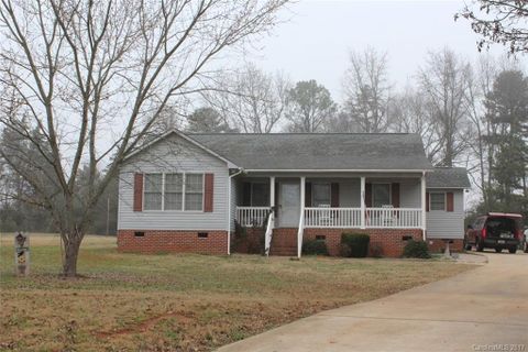 121 Fairwood Drive