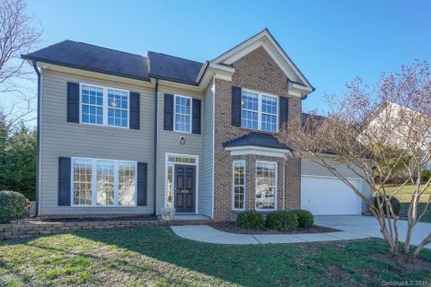 470 Fox Ridge Court