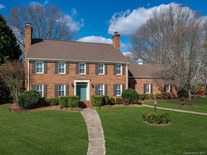 5644 Sunstar Court