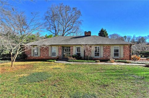 4601 Town And Country Drive