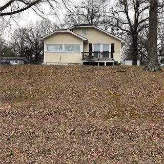 1615 W 4th Avenue sold home in Forest Heights, Gastonia, NC