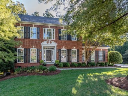 914 Chevis Court