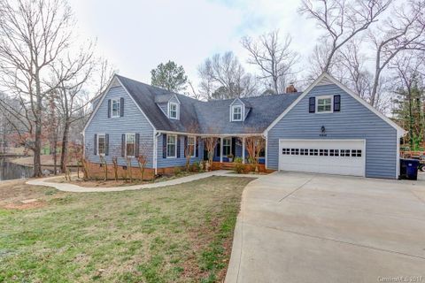 5416 Shoreview Drive