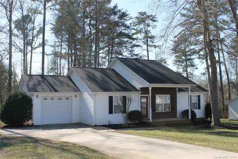 1005 Mays Court sold home in Sunset Crossing, Gastonia, NC