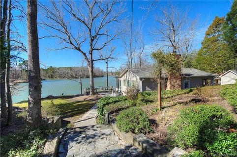 5559 Beaverdam Creek Road